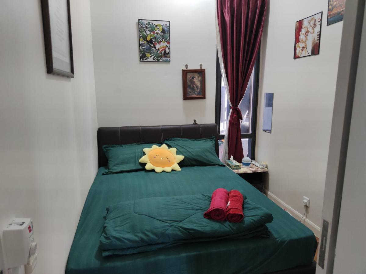 Kumkum Homestay 3 Bedroom Suite Nusajaya  Luaran gambar